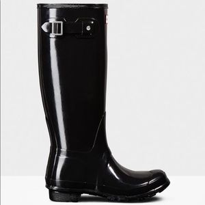 NWT size 8 tall gloss Hunter rain boots